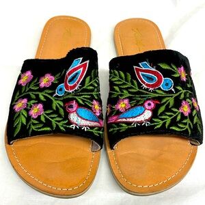 Rebels fabric and leather slide in sandss as ls ladies sz 9